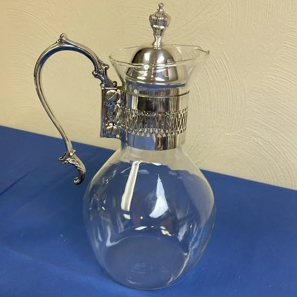 Vintage Kent Silversmith Glass Pitcher Carafe + Silver Pedestal Warmer Stand - Picture 8 of 13